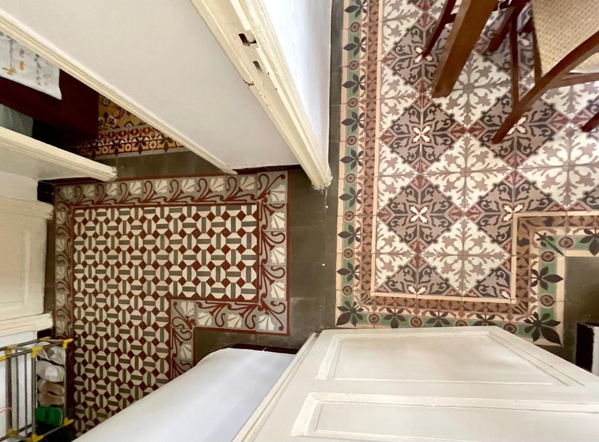 Appartement Dans Immeuble Haussmanien Algiers Екстер'єр фото