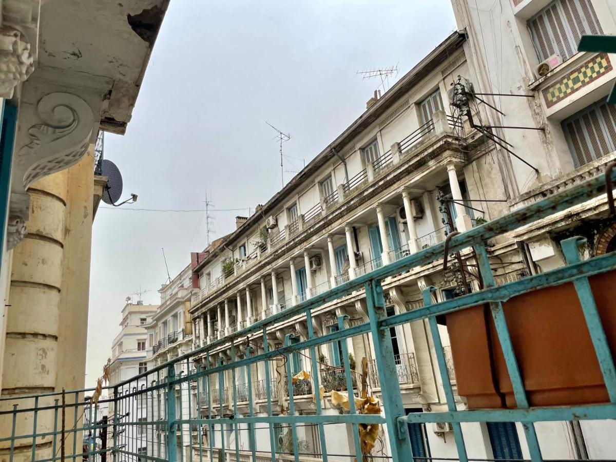 Appartement Dans Immeuble Haussmanien Algiers Екстер'єр фото