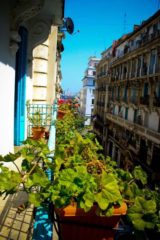 Appartement Dans Immeuble Haussmanien Algiers Екстер'єр фото